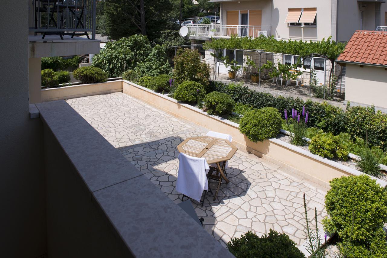 Hotel Pansion Maestral Novi Vinodolski Exterior foto